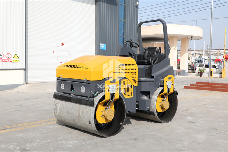 小型壓路機怎么樣剎車？又學(xué)到一期干貨