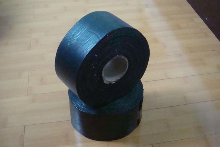 抗裂貼在道路施工的四大作用，看完很受益