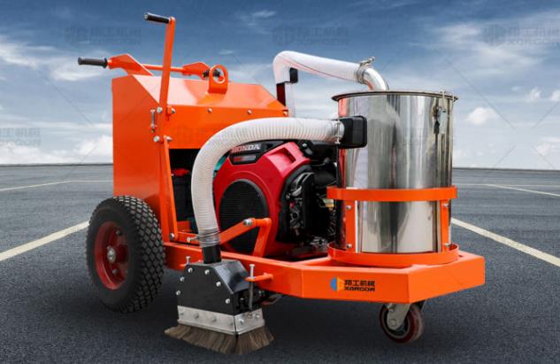 修補路面，馬路三件套少不了