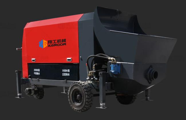 混凝土輸送泵雙控操作模式，靈活使用