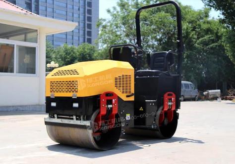 壓路機(jī)型號多？根據(jù)工程量選擇準(zhǔn)沒錯(cuò)